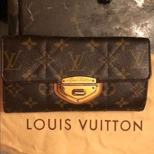Louis Vuitton Etoile Bifold Sarah wallet.